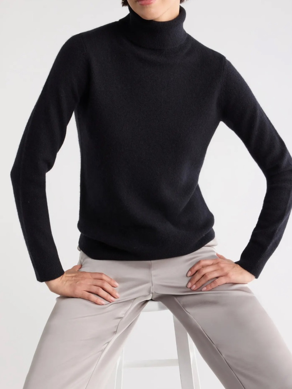 Nordstrom Black 100% cashmere Turtleneck Sweater large